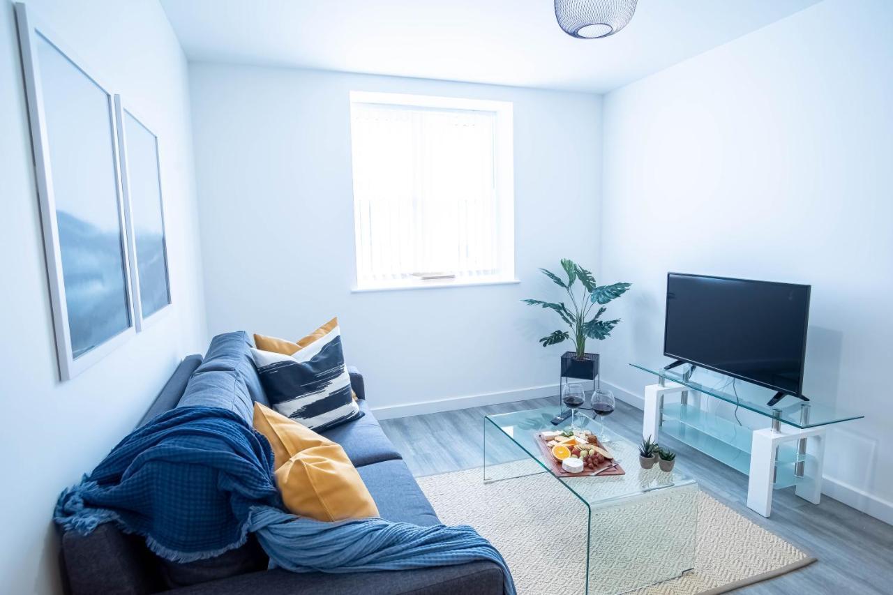 Luxury Apartments Available Next To Train Station - The Wallgate Apartments Wigan - Free Parking Exterior photo